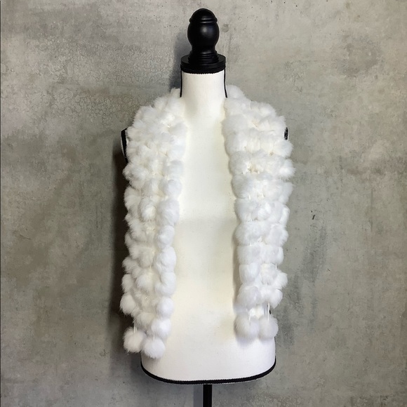 🌸 RABBIT FUR SCARF SHAWL BALLS LONG SOFT FURRY SHAWL WINTER CLASSY WARM COZY - Picture 6 of 12